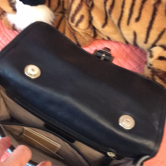 Michael Kors Bag EUC with tags not attached. - Picture 3 of 7